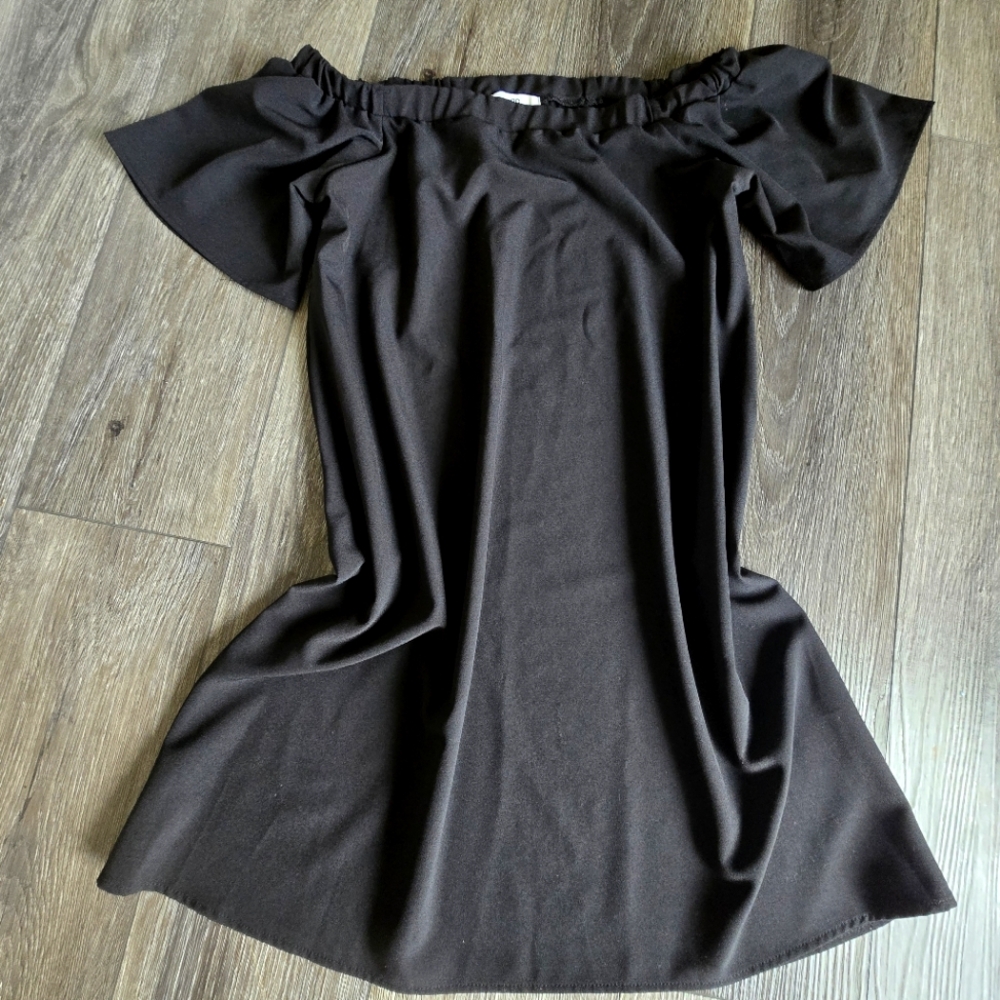 Nordstrom's Elegant Black Women's Dress